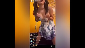 Gadis Latina Amatir Ditayangkan Di Instagram