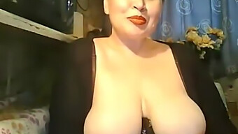 Older Women With Large Breasts On Webcam